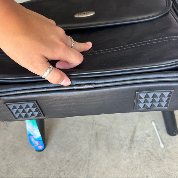 COPY - ProHT Sturdy feaux Leather Laptop/Briefcase - Picture 2 of 10